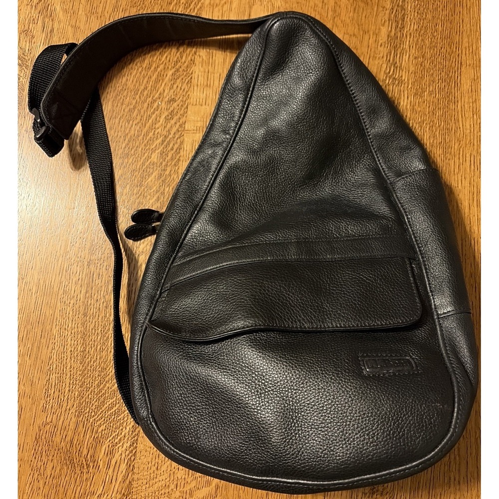 NWOT L.L. Bean Black Genuine Leather Healthy Back Crossbody Sling Bag Backpack